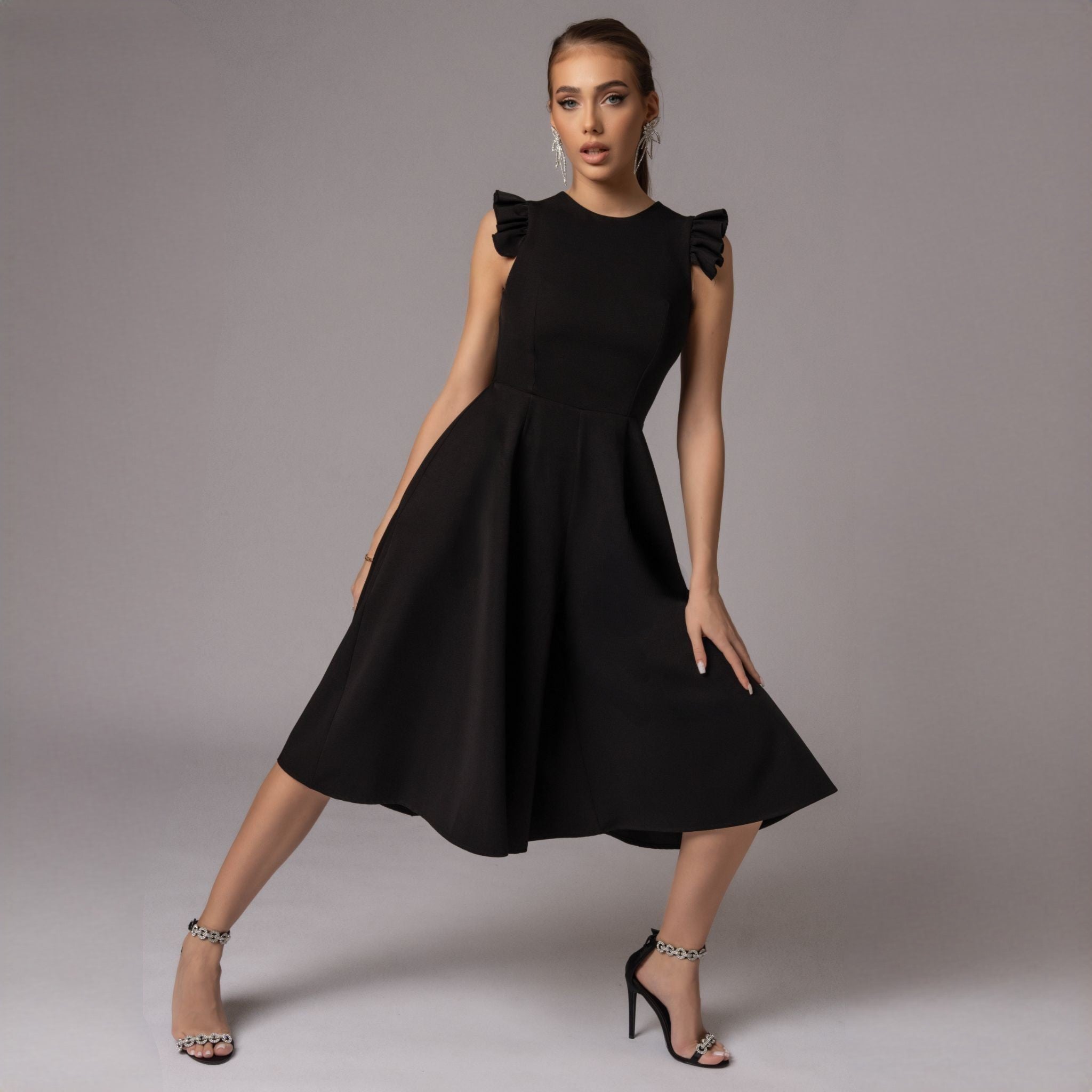 Salopeta dama neagra cu fusta pantalon New Romance