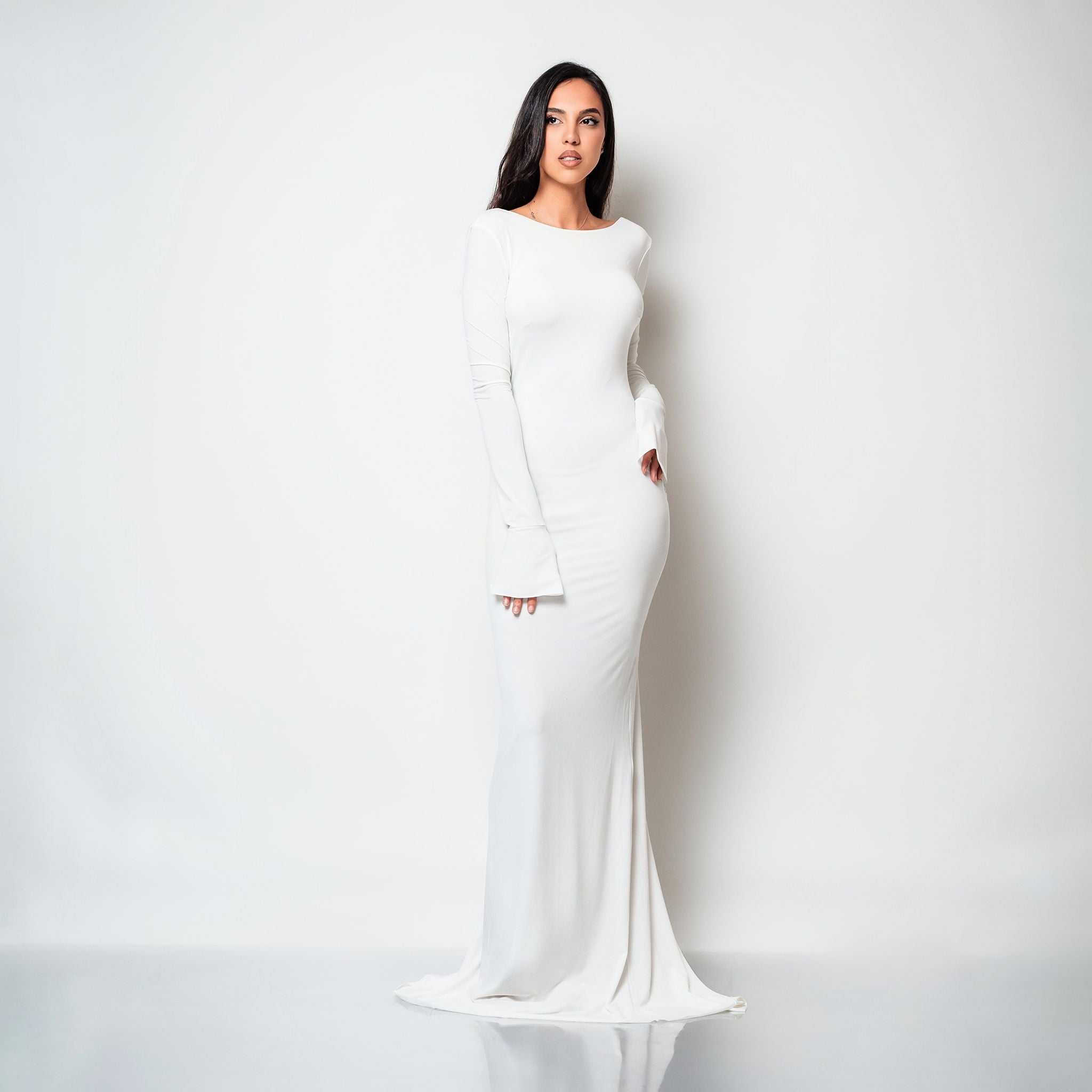 Rochie lunga alba din bumbac de cocktail cu spatele gol si drapaje Luna