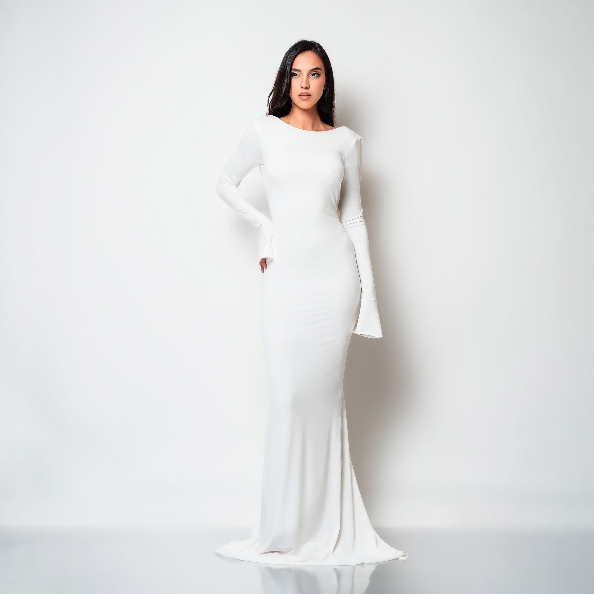 Rochie lunga alba din bumbac de cocktail cu spatele gol si drapaje Luna