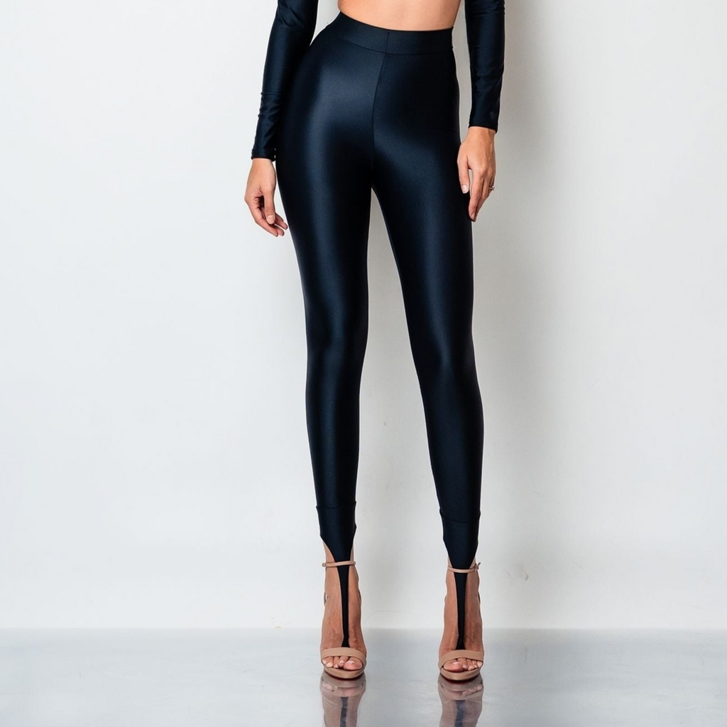 Colanti modelatori cu efect de alungire conceputi pentru incaltaminte cu toc inalt Foxy