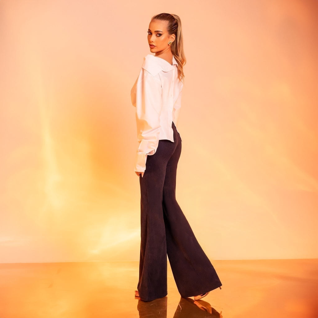 Camasa feminina din poplin cu nasturi la spate si talie marcata