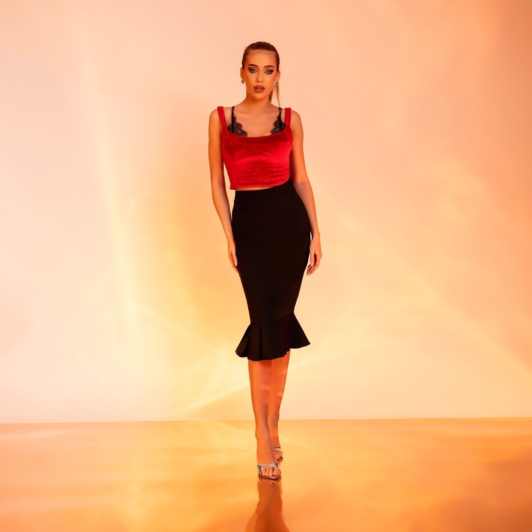 Fusta neagra midi tip creion cu volan