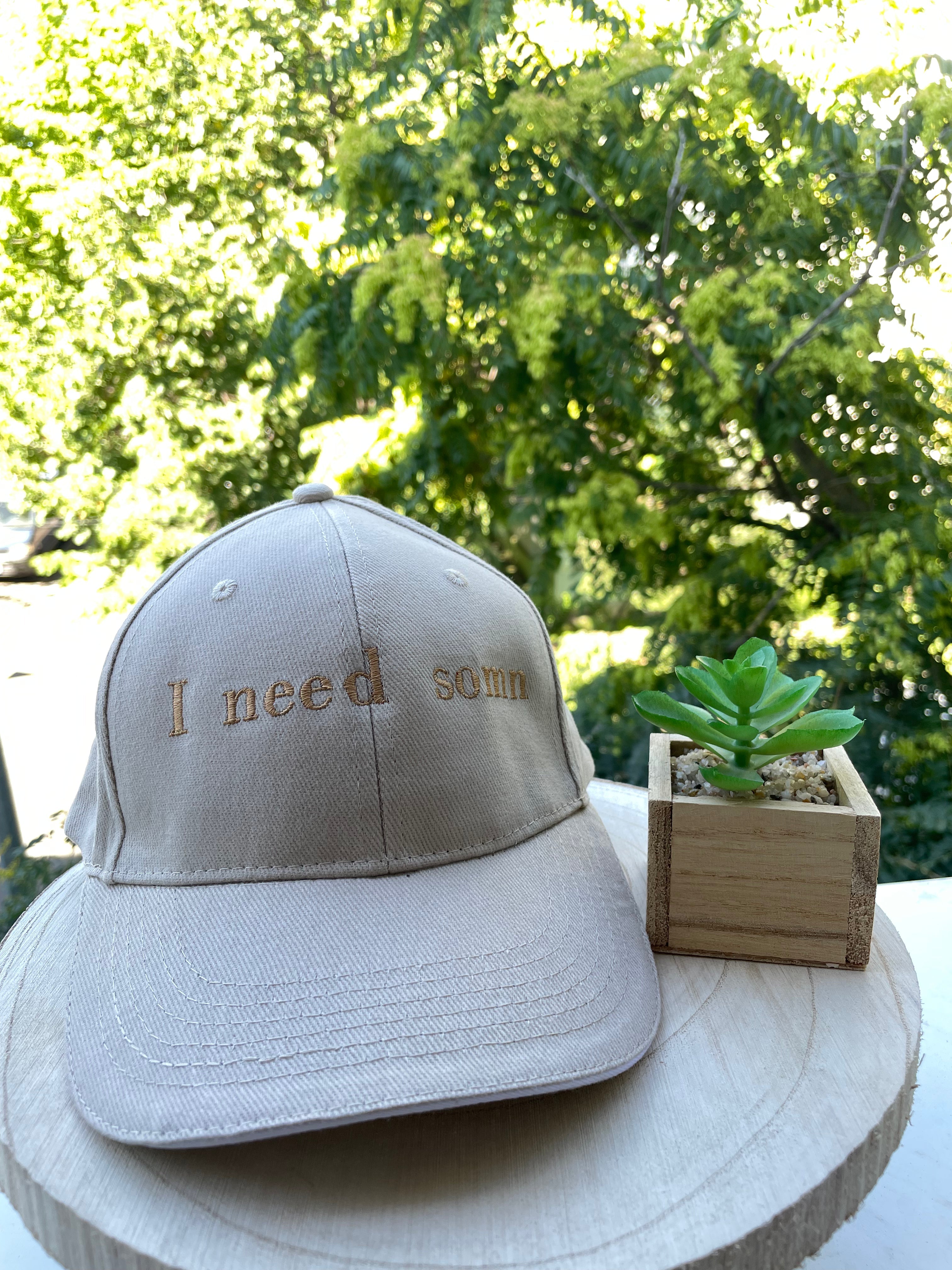 Sapca unisex I need somn brodata