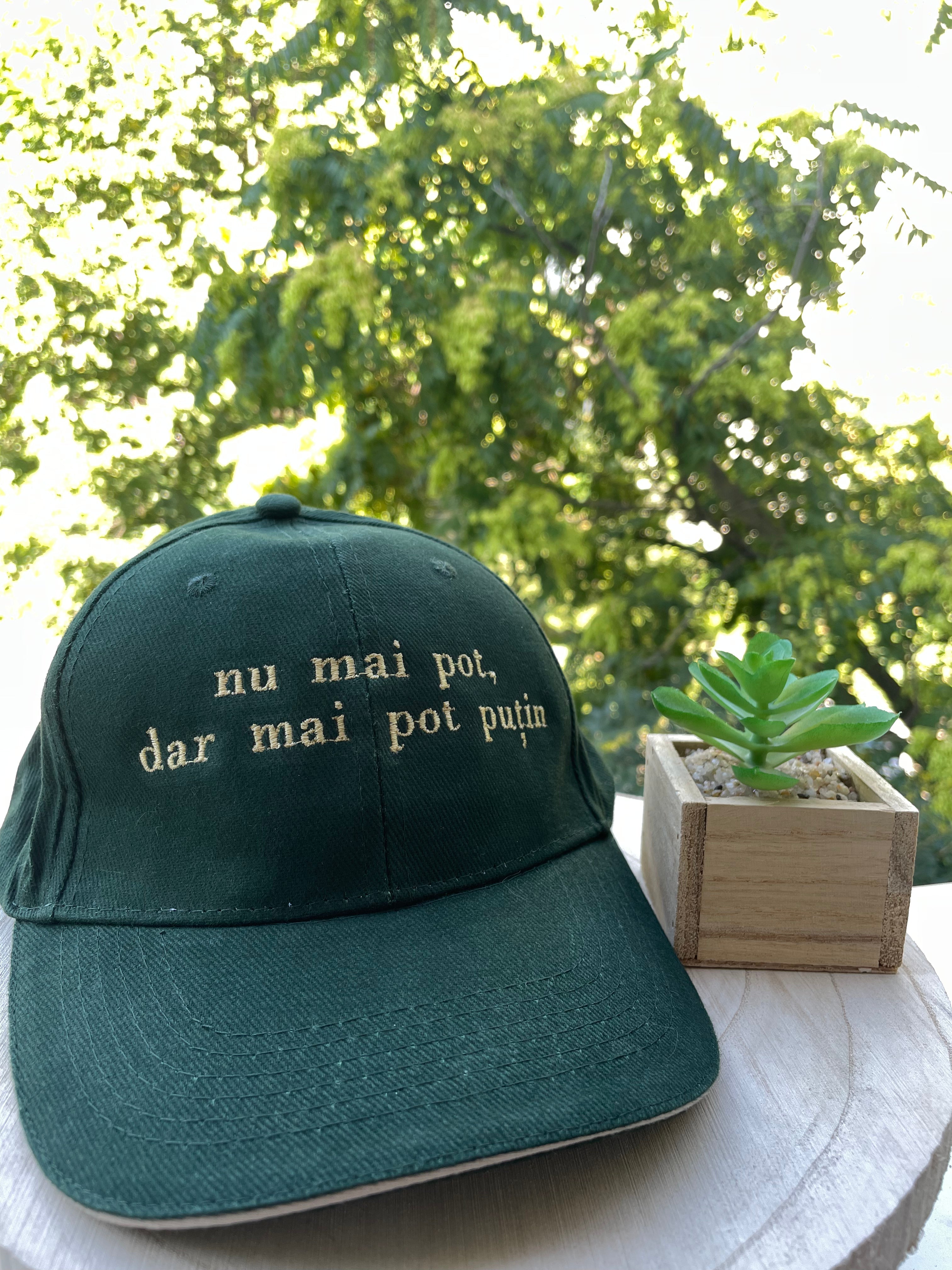 Sapca unisex Mai pot putin brodata