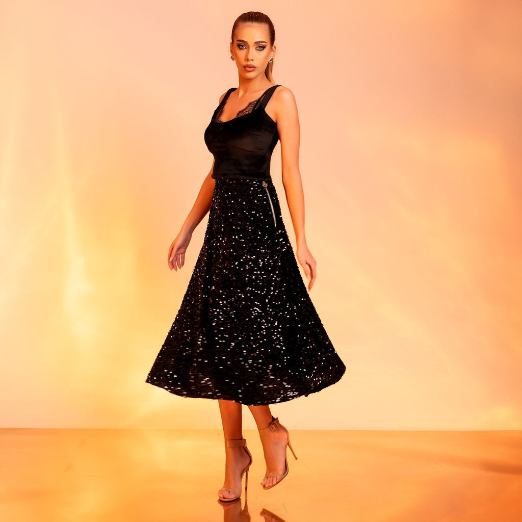 Top din catifea neagra cu cupe din dantela Lust