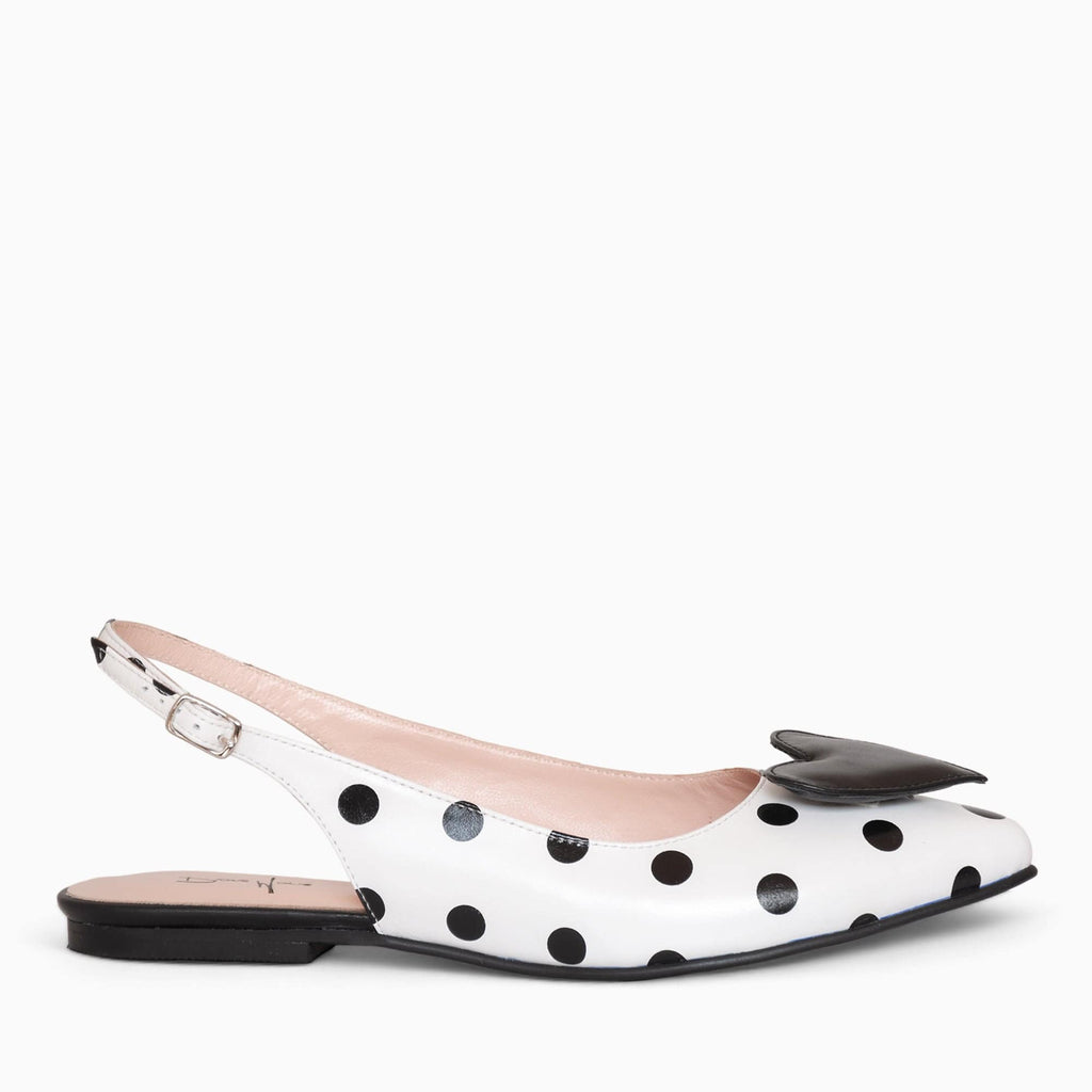 Balerini asimetrici din piele naturala alb cu negru Mika