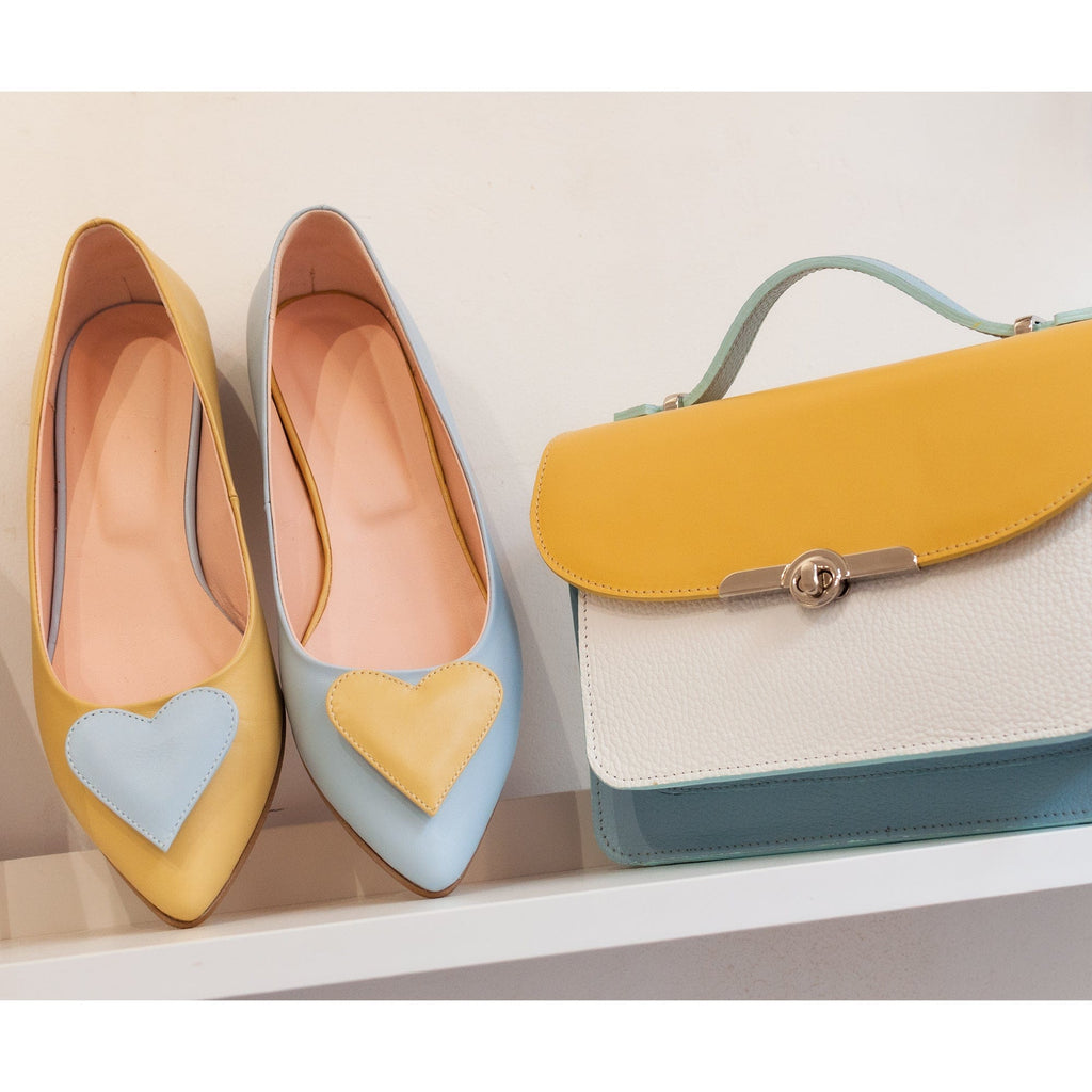 Balerini asimetrici din piele naturala bleu cu galben Chiara