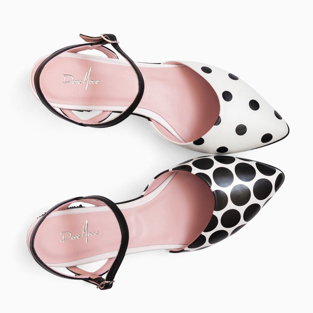 Balerini asimetrici din piele naturala cu picouri alb-negru Sarah