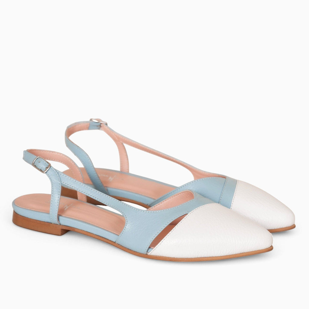 Balerini decupati din piele naturala alb cu bleu Maisie