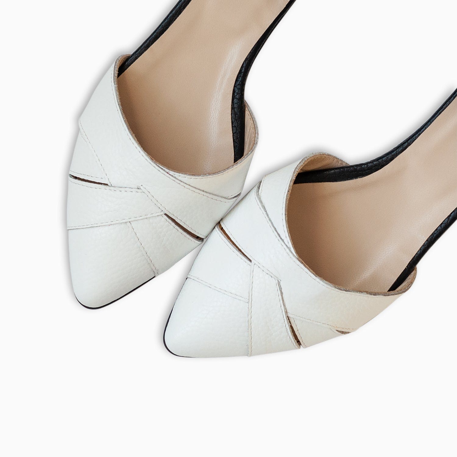 Balerini decupati din piele naturala alb cu negru Jen