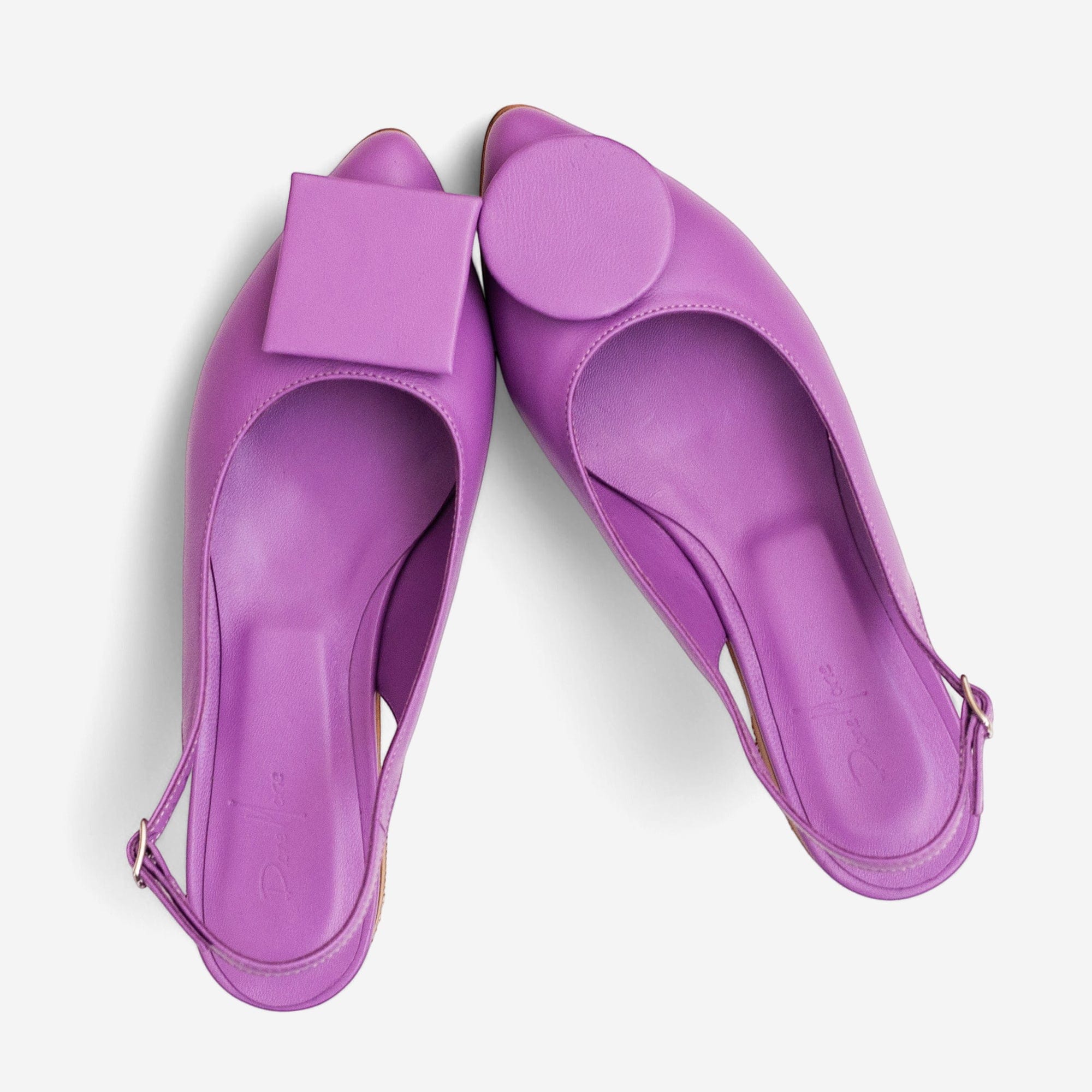 Balerini decupati din piele naturala mov Gia