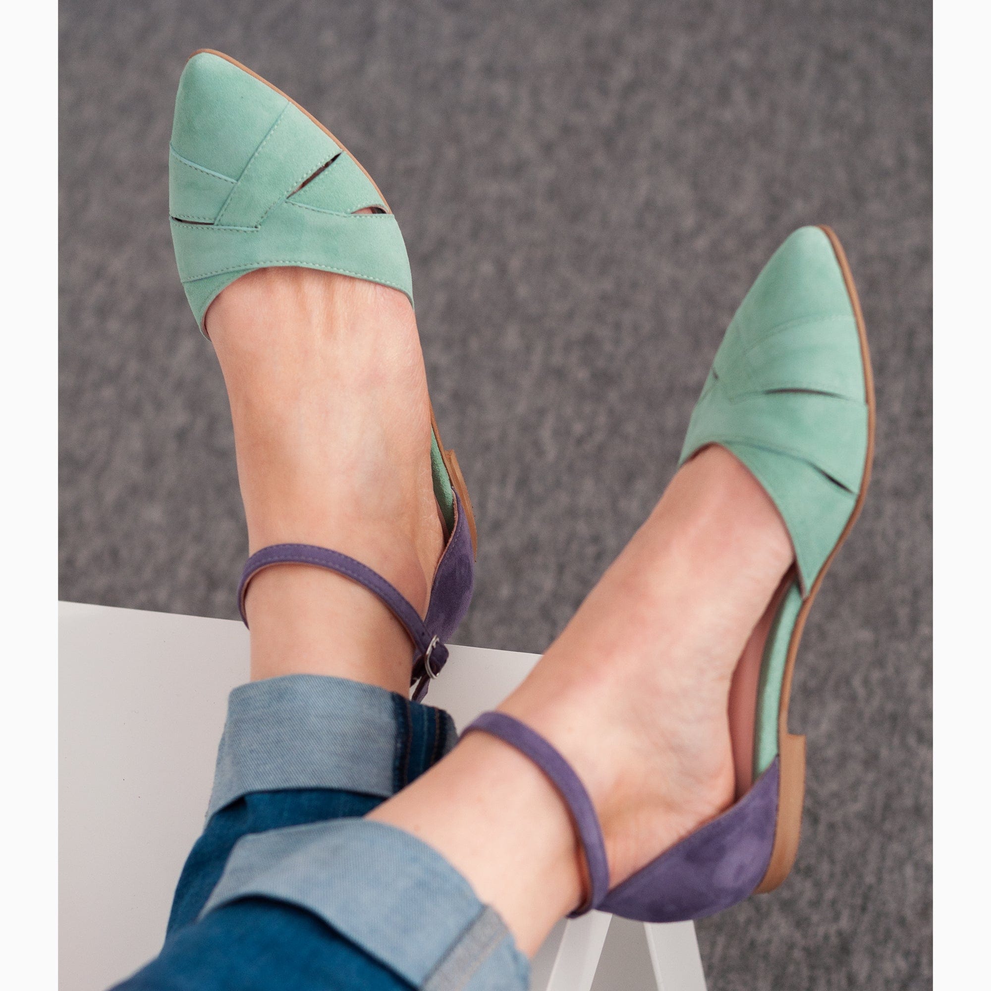 Balerini decupati din piele naturala vernil cu mov Violet