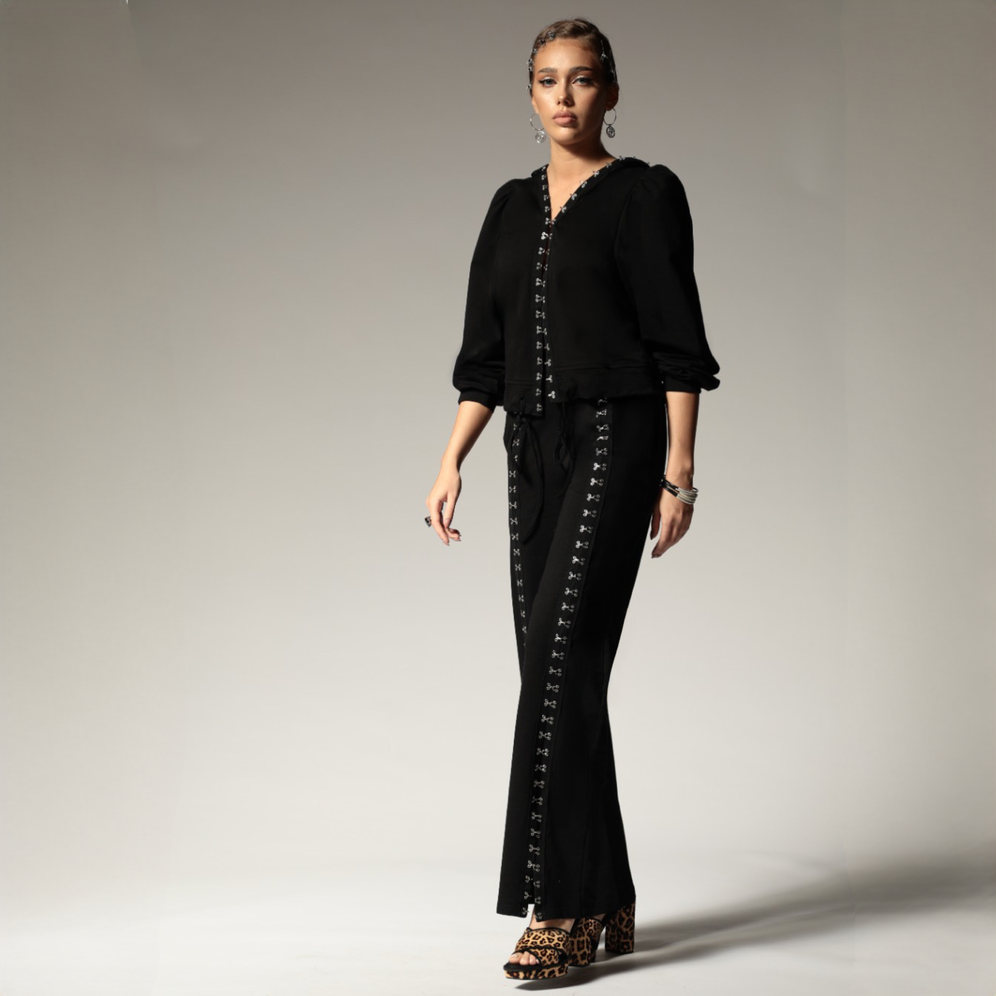 Trening dama negru cu copci metalice Walk of Fame